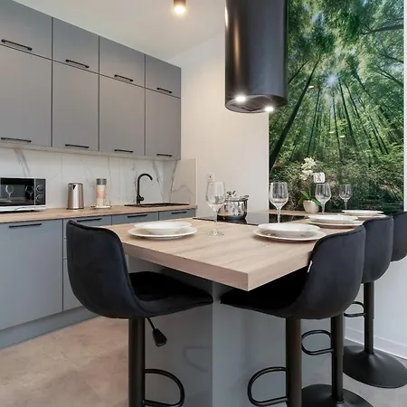Sunny & Charming Garden With Parking By Renters Apartmán Gdaňsk